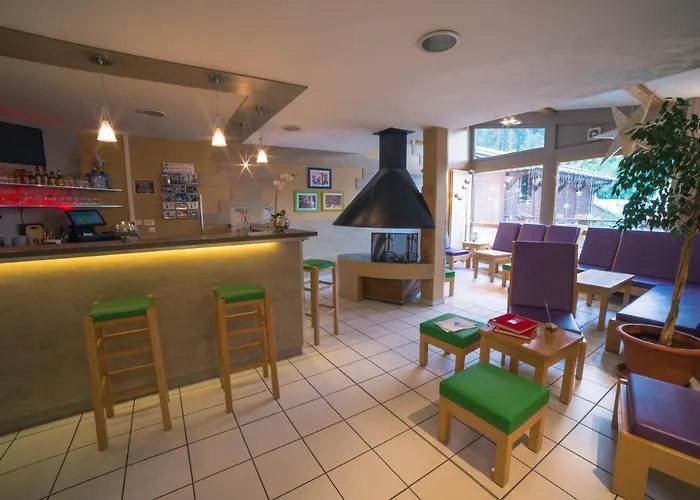 Les Des Aiguilles 3* Chamonix