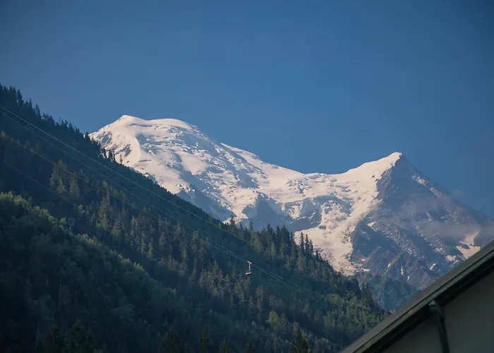 Les Des Aiguilles Chamonix
