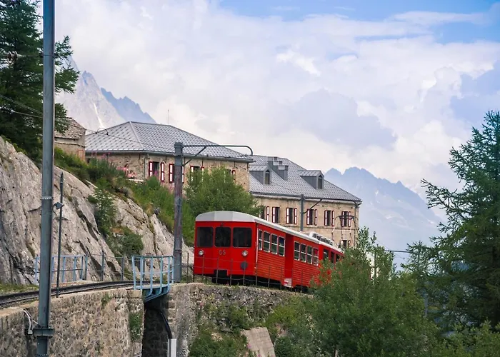 Les Des Aiguilles 3* Chamonix