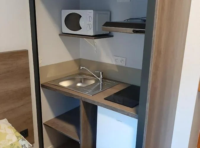 Les Des Aiguilles Hotel 3*